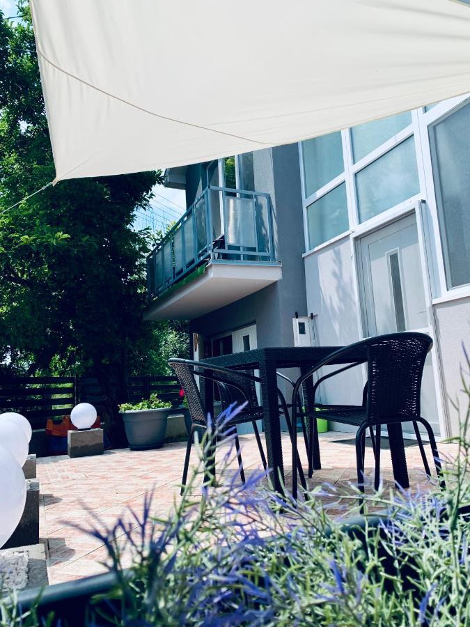 Cornflower Apartment Hajdúszoboszló Buitenkant foto